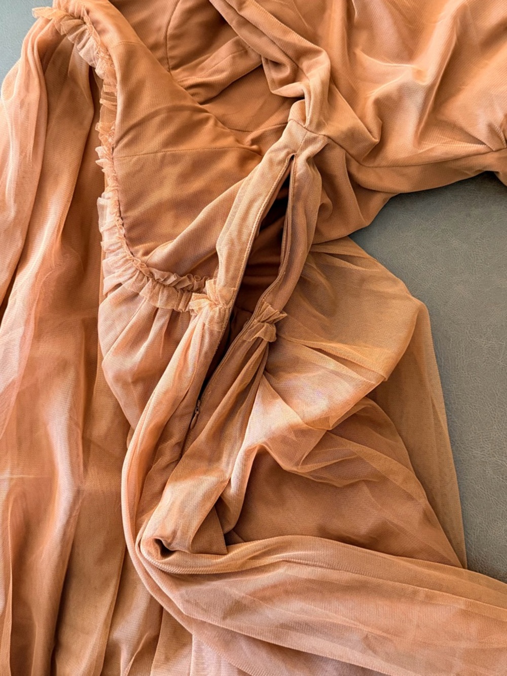 Ivy City Co Florence Dress - Picture 4 of 5